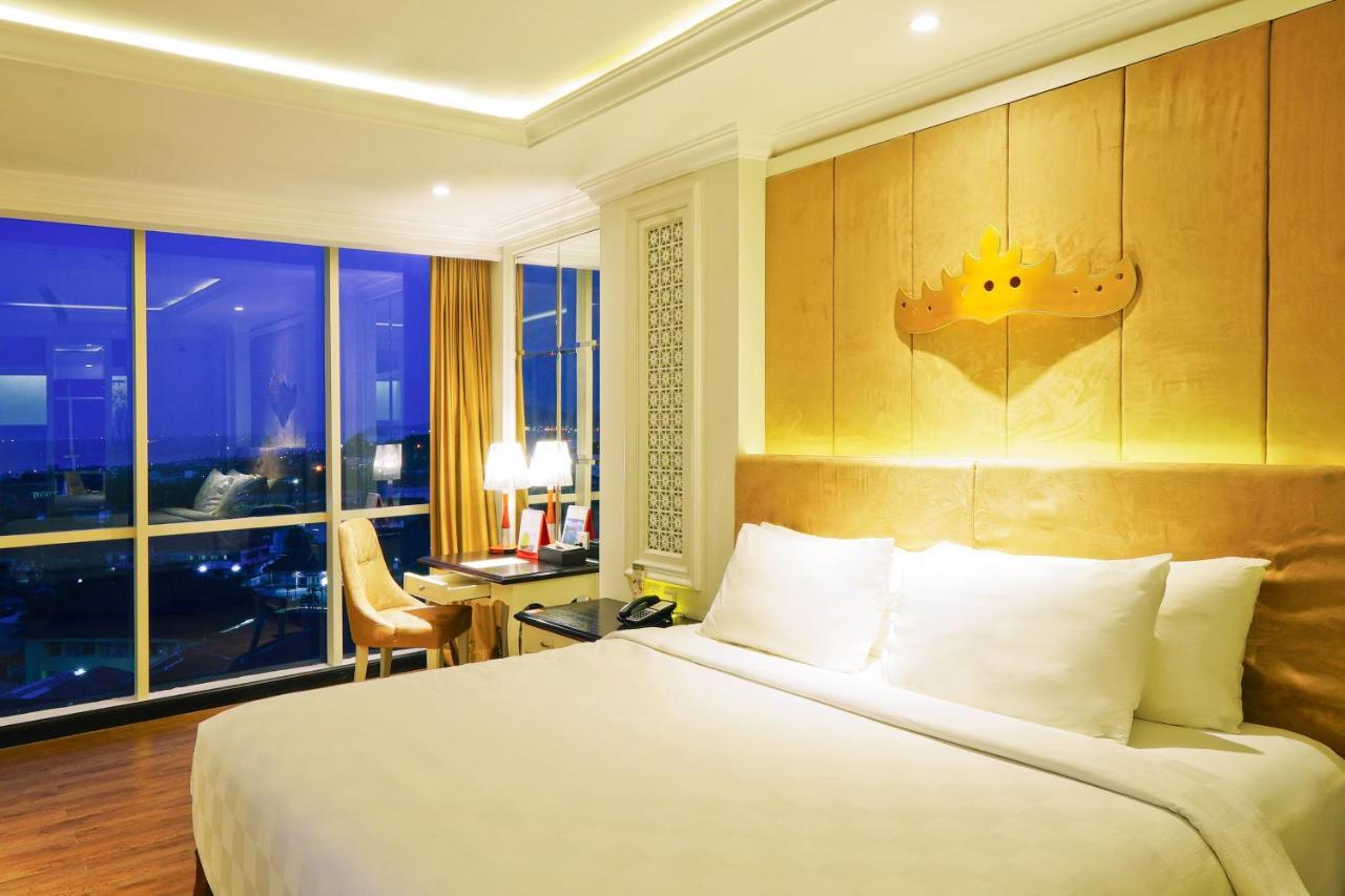 Swiss-Belhotel Lampung Bandar Lampung Exterior foto