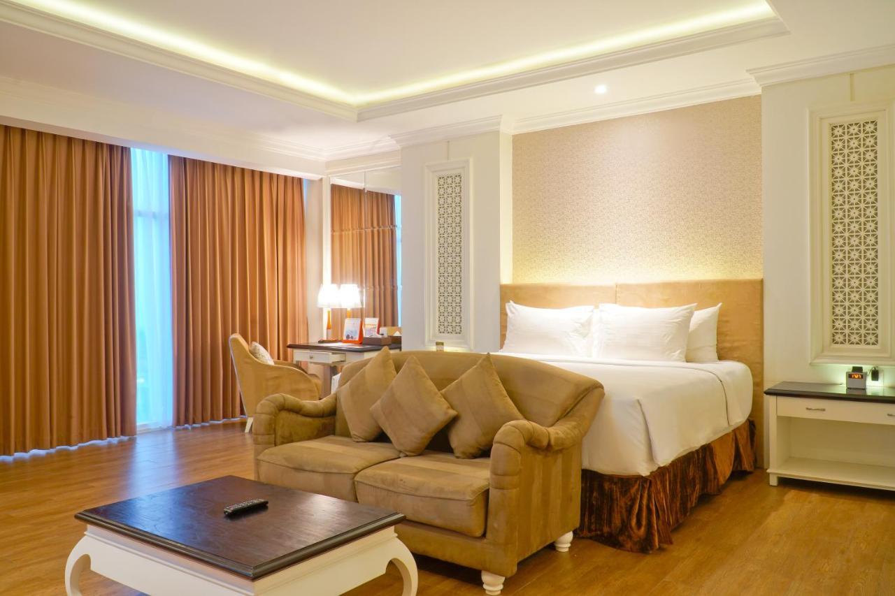 Swiss-Belhotel Lampung Bandar Lampung Exterior foto